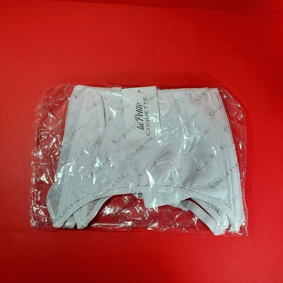 Coquette Sturdy White Garter Belt – New With Tags (8 Available) - Picture 4 of 12
